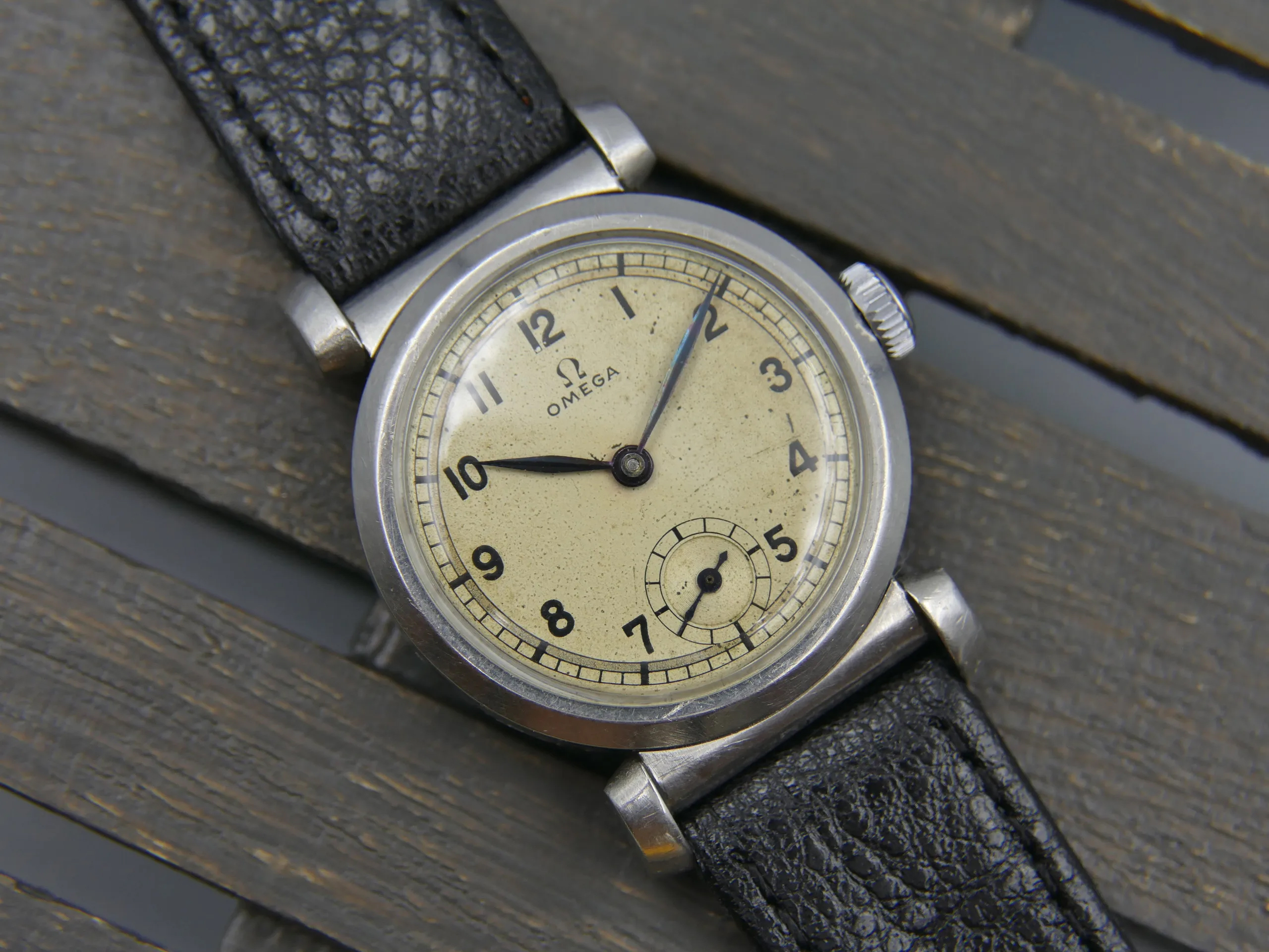 Watch Omega Art Deco ref. CK 615 Scarab style cal. 26.5 SOB  