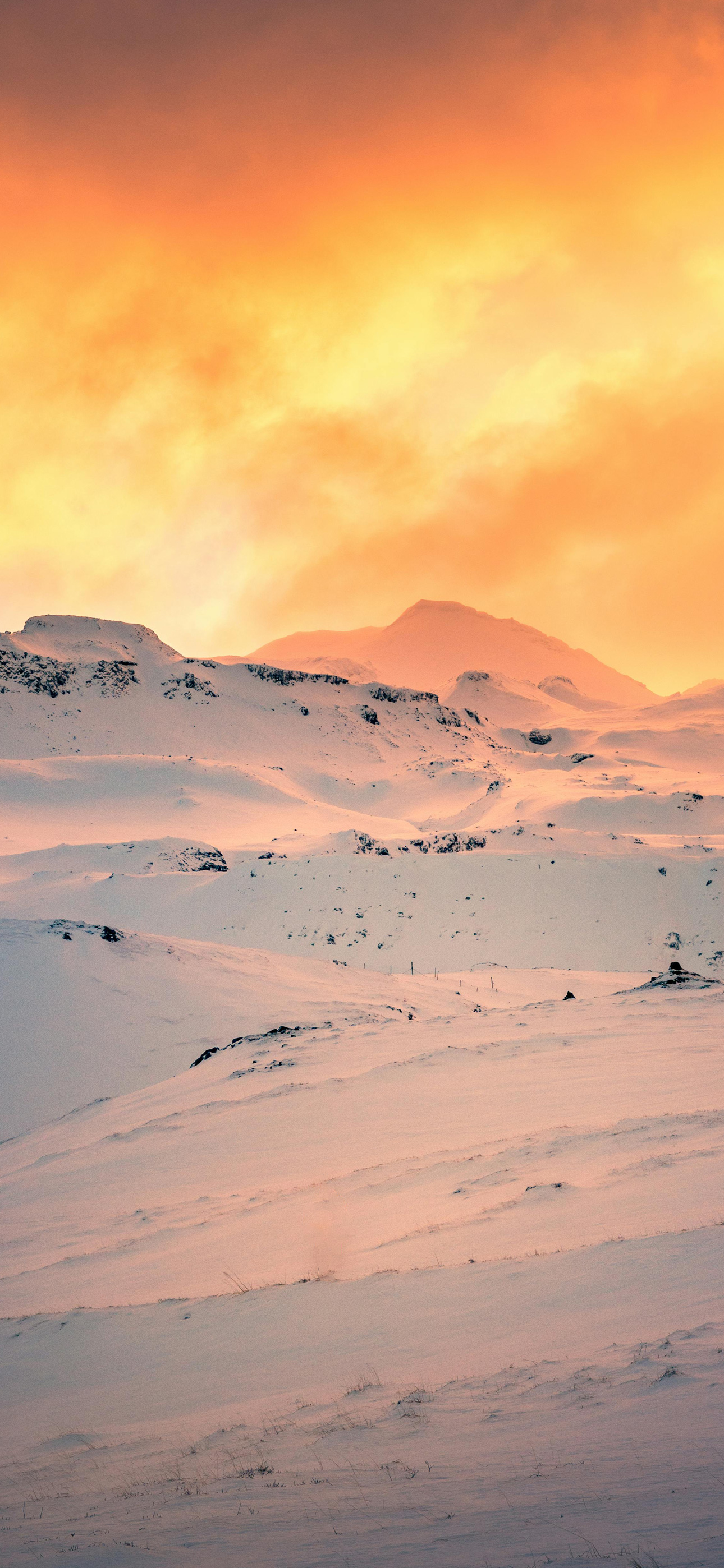 sunsetonsnowmountain