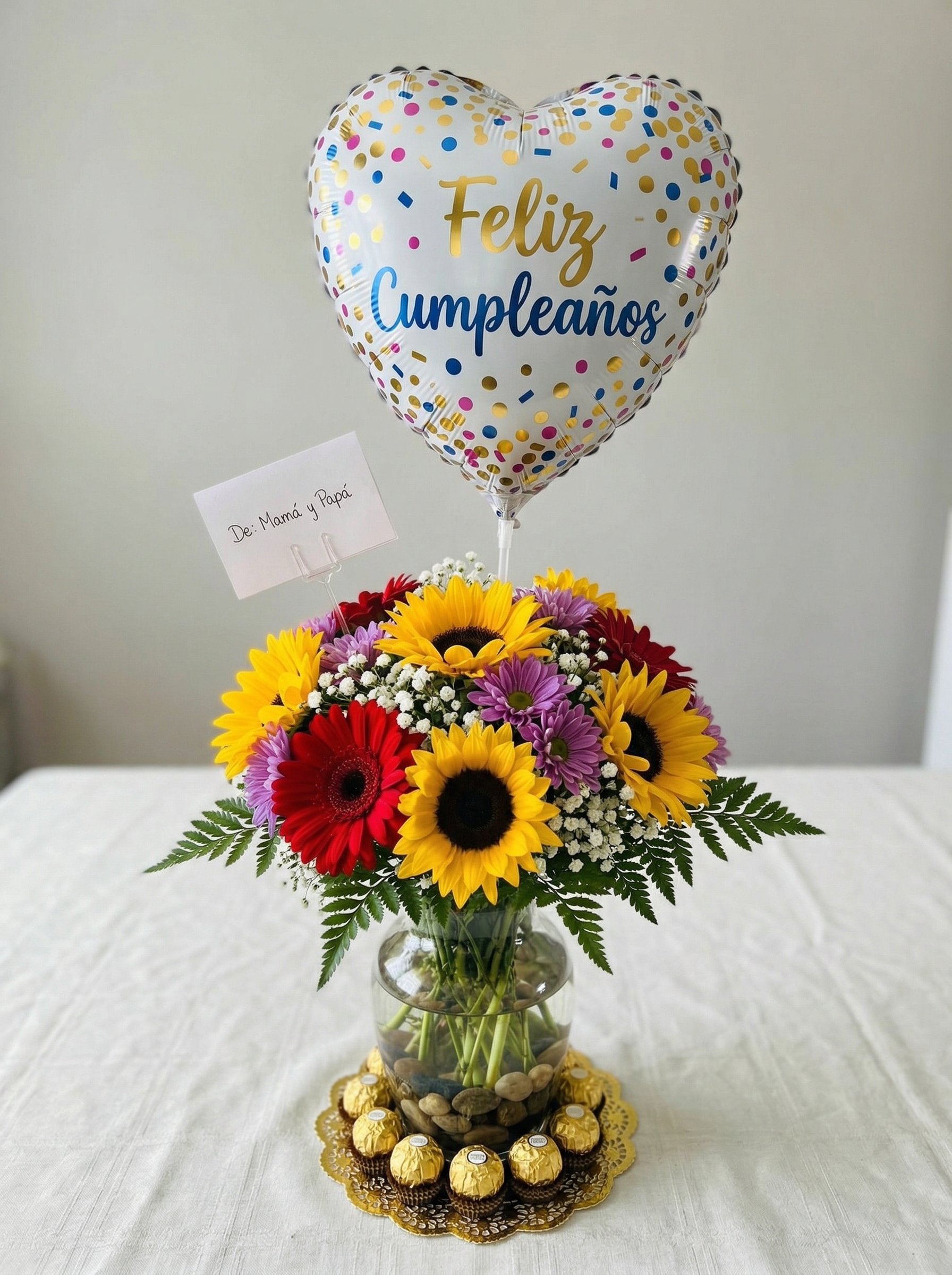 Arreglo floral de cumpleaños colorido