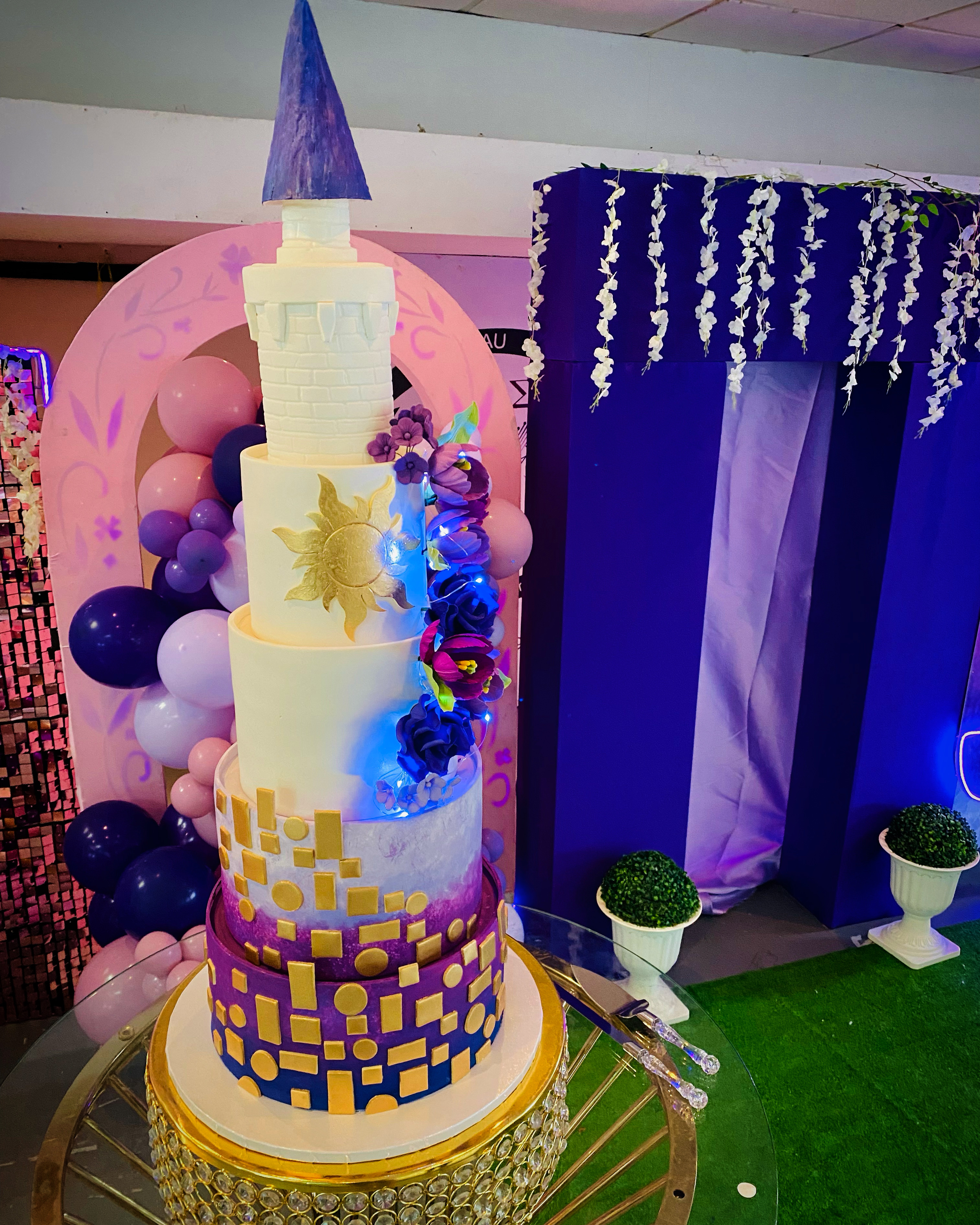 Diseño temático de bizcocho