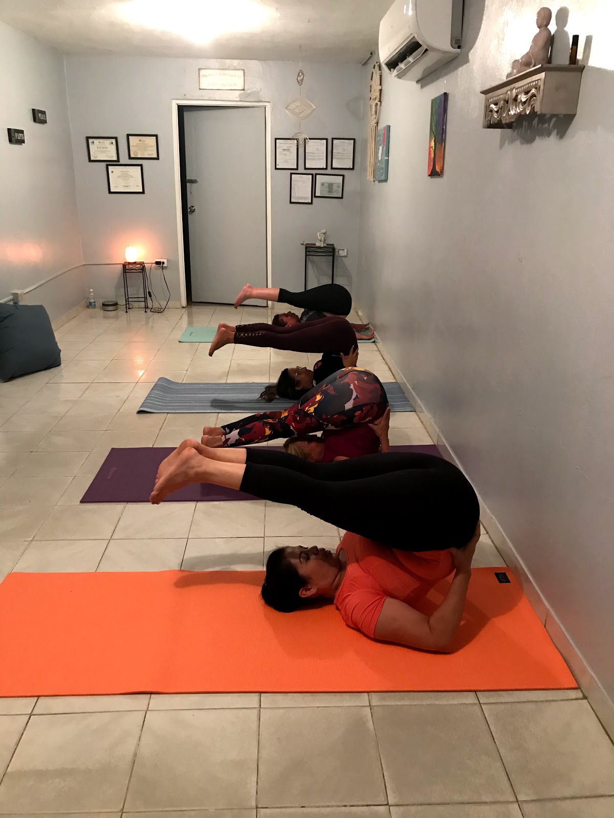 Yoga practice at Réveil Holistic
