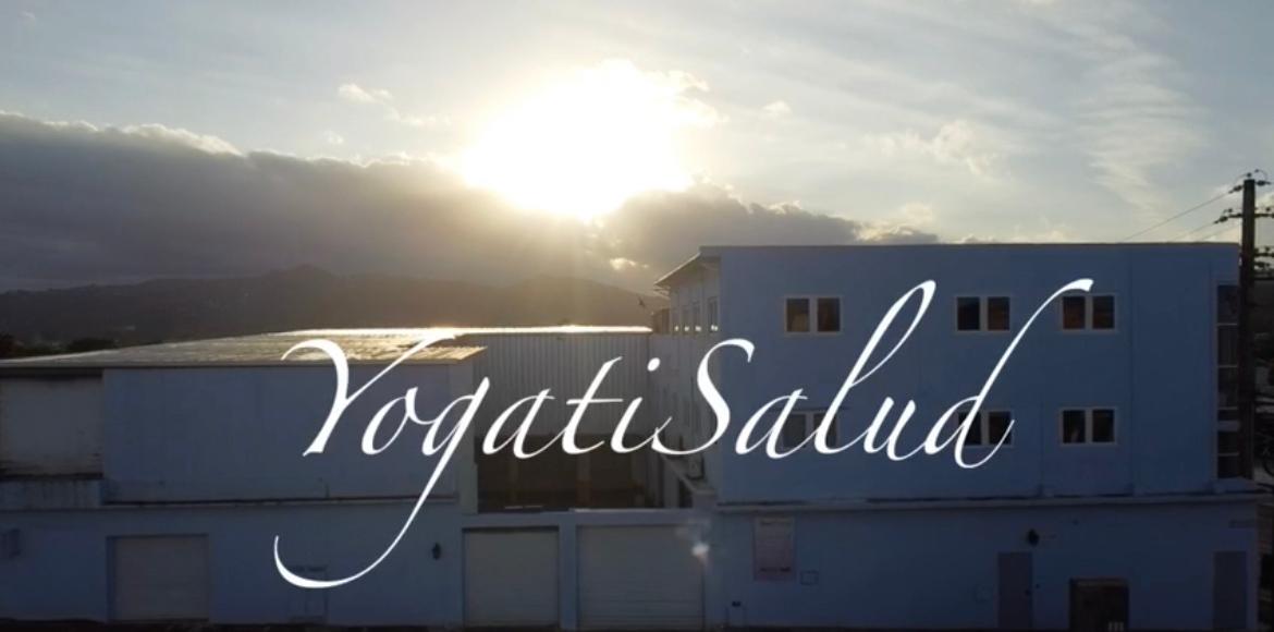 Práctica de Yoga en Yogati Salud