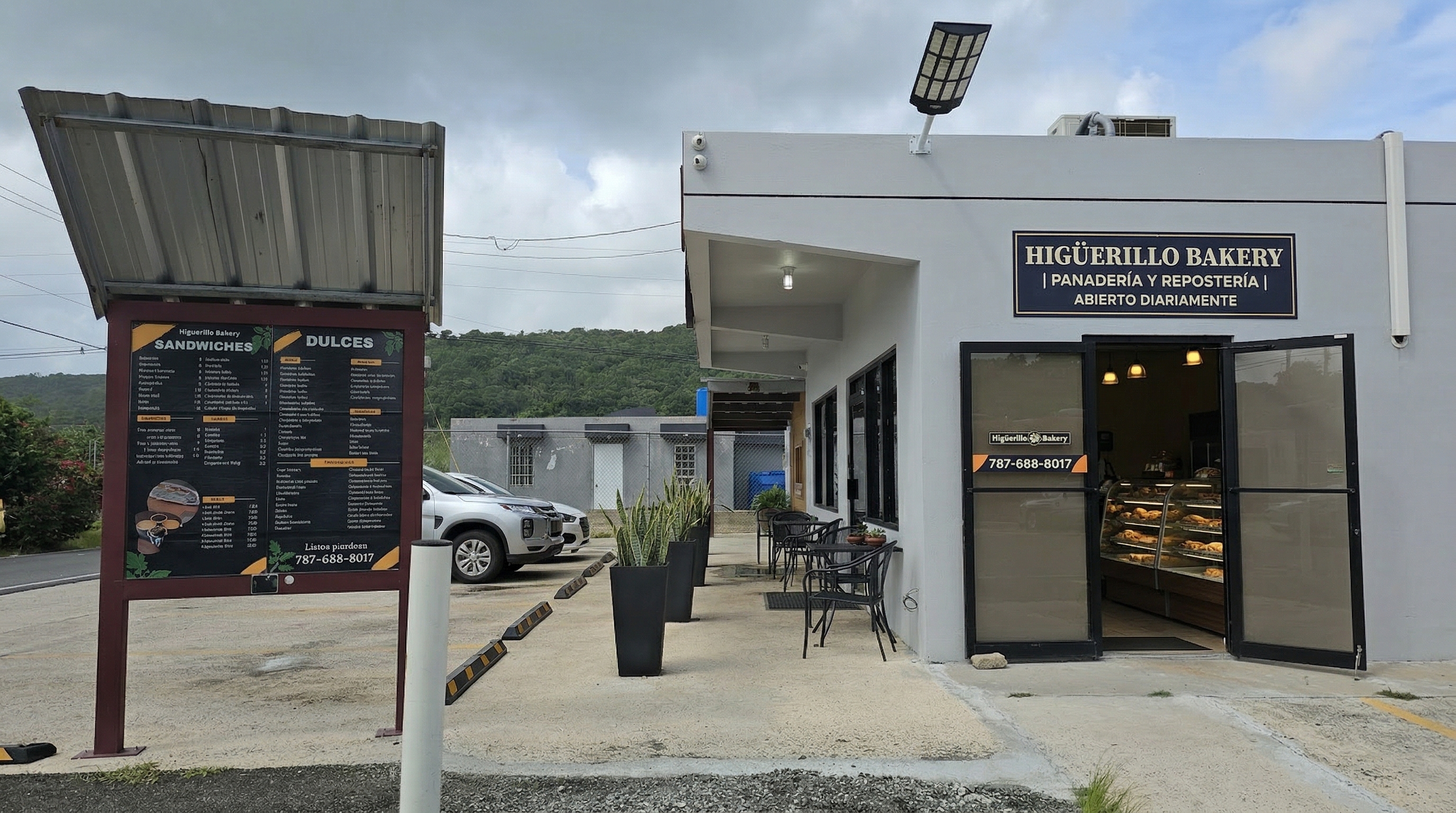 Higüerillo Bakery exterior