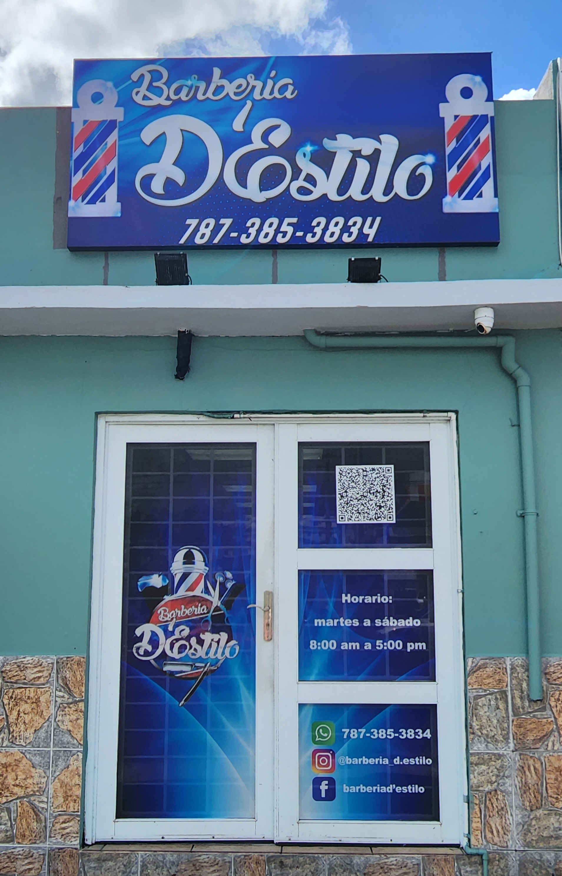 Trabajo de barbería — estilo urbano