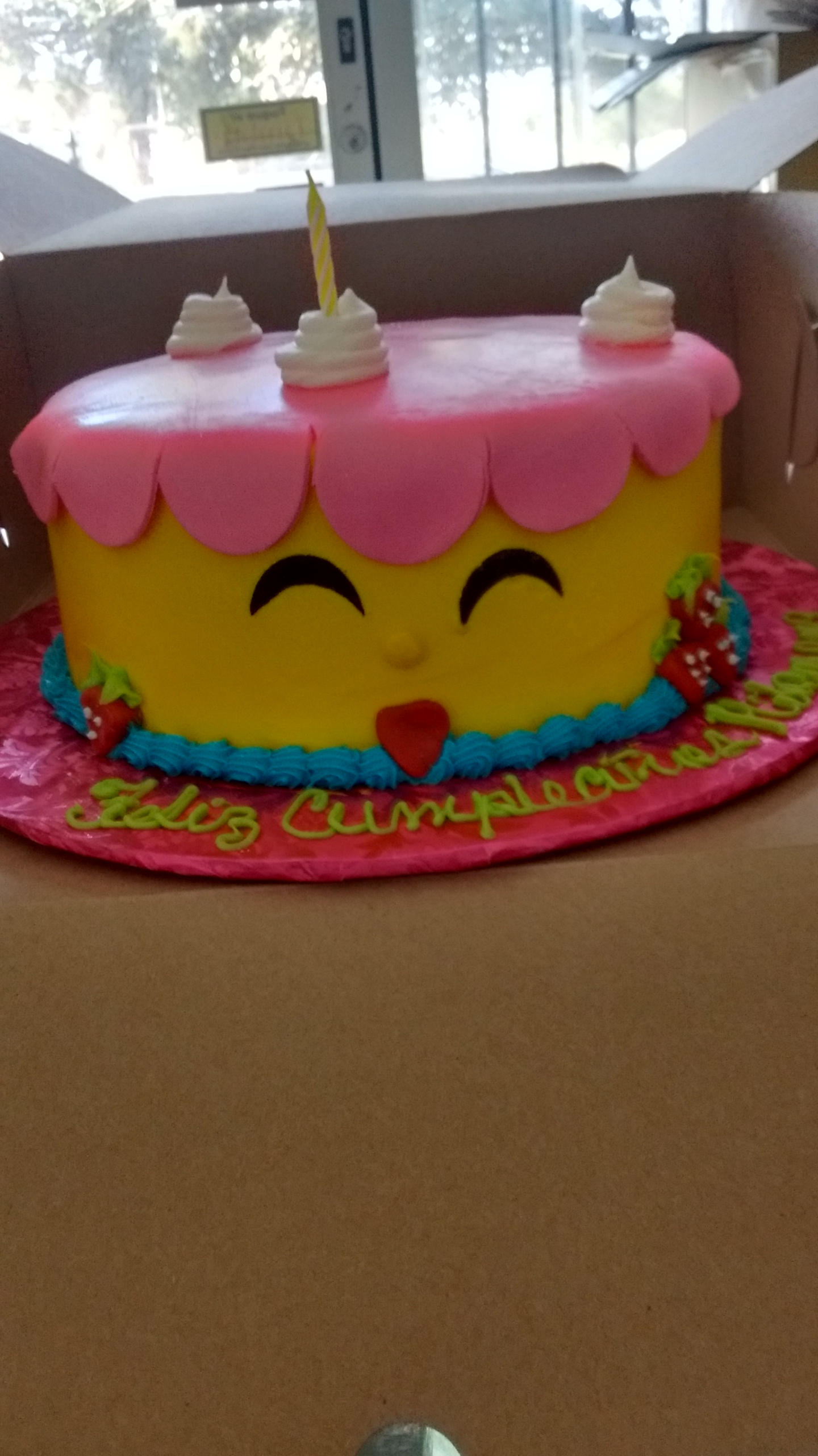 The Warehouse of the Cake en acción