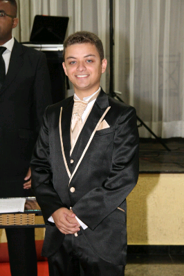Roberto professor particular.