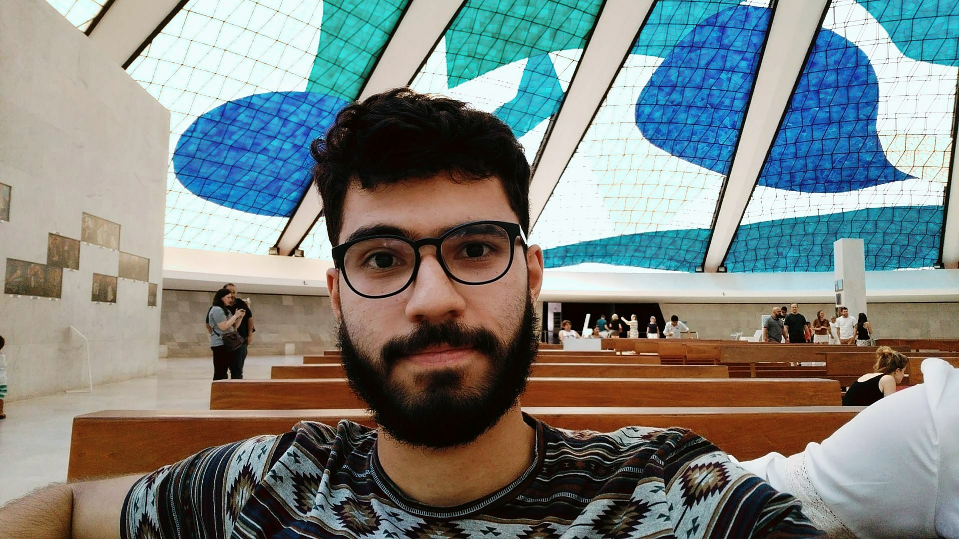 Marcos professor particular.