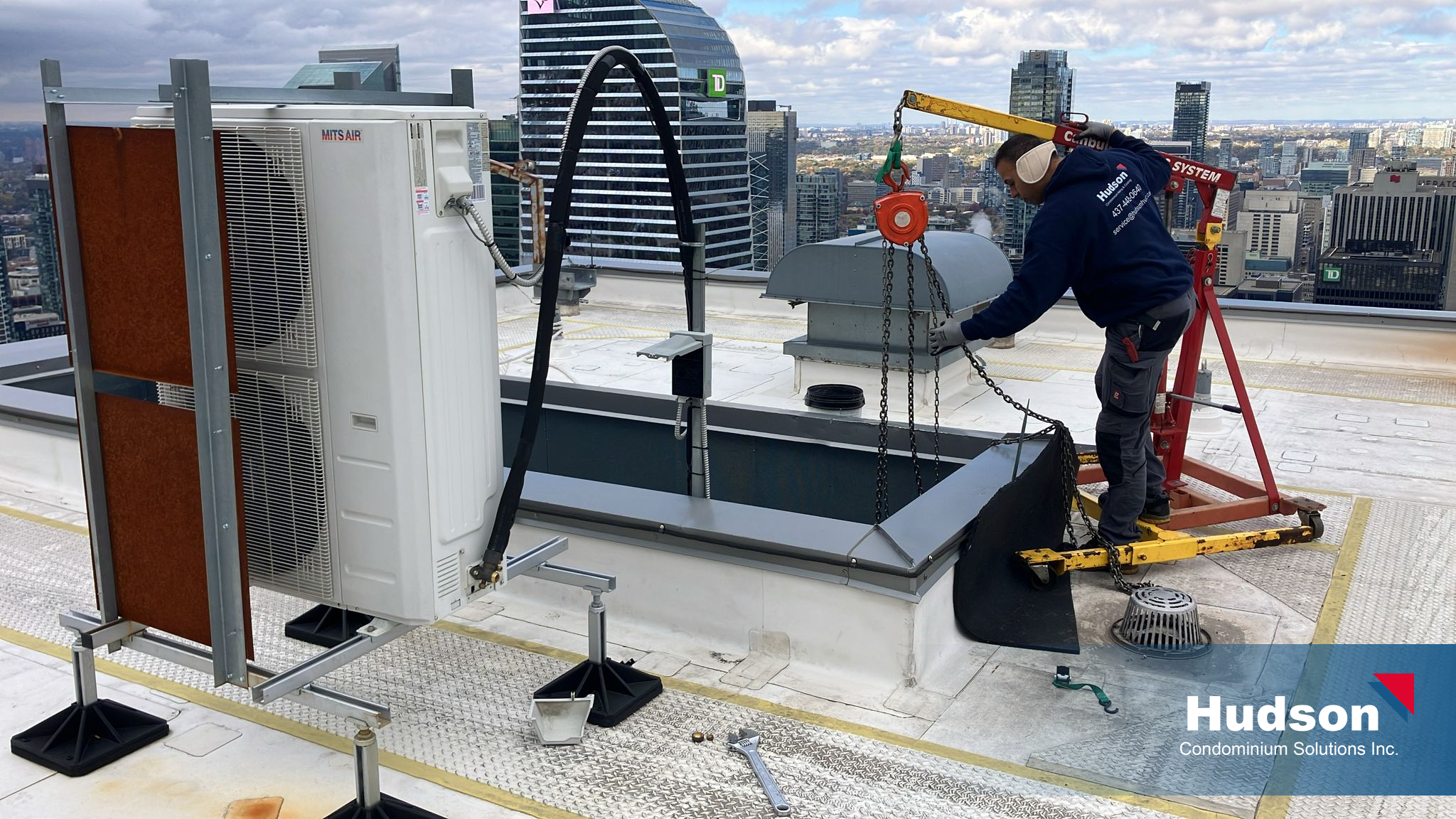 Hudson Project Spotlight: Emergency Rooftop AC Coil Replacement at a Toronto High-Rise
