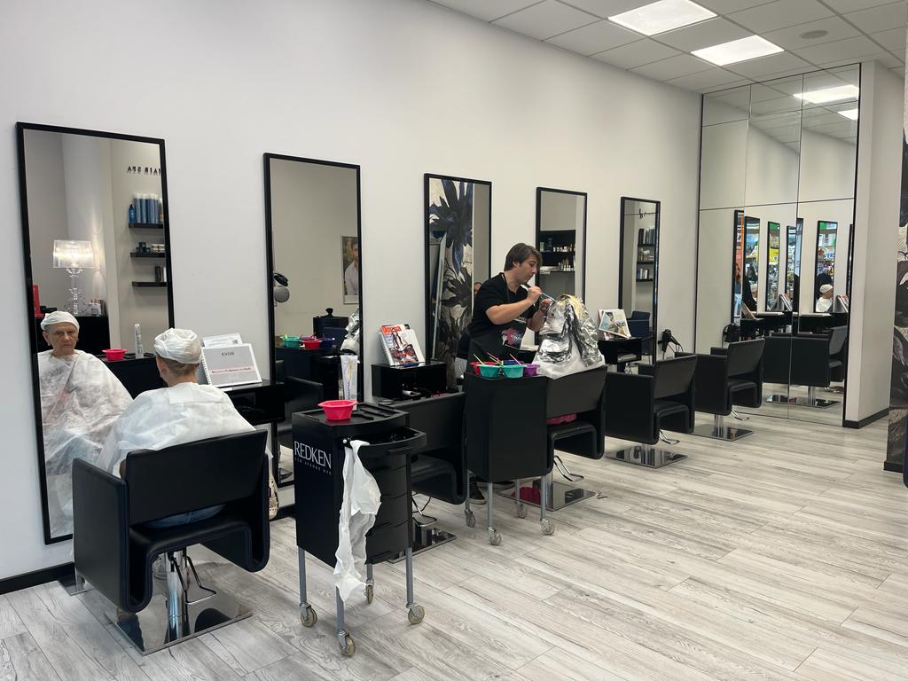 hairstylist Jb Hair Spa