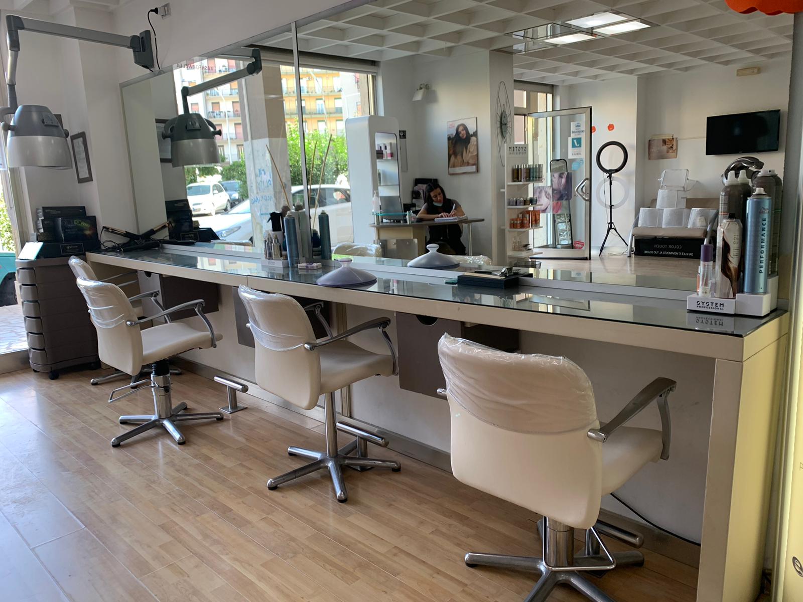 salone di bellezza Errenne Parrucchieri