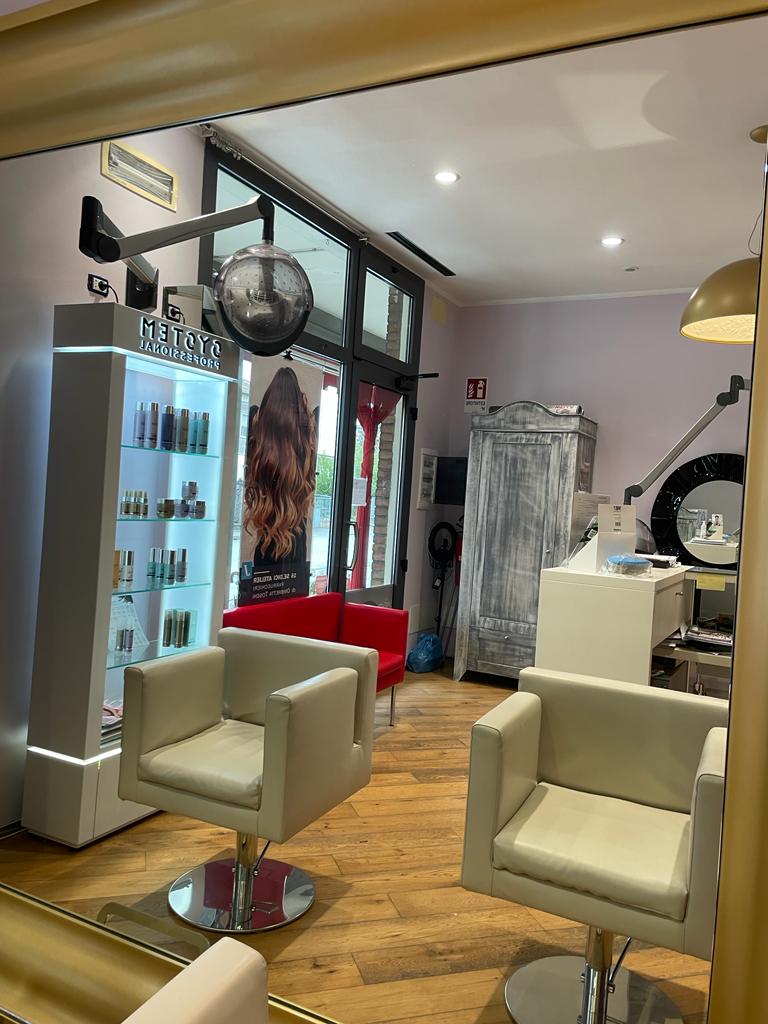 joelle parrucchieri 16 se.dici Atelier Parrucchieri di Ombretta Toschi