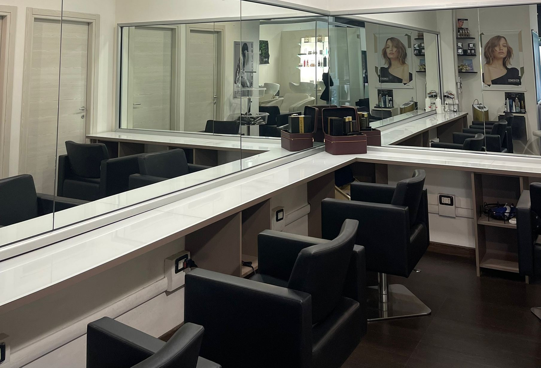 salone di bellezza Center Vip Di Stefania Arduini