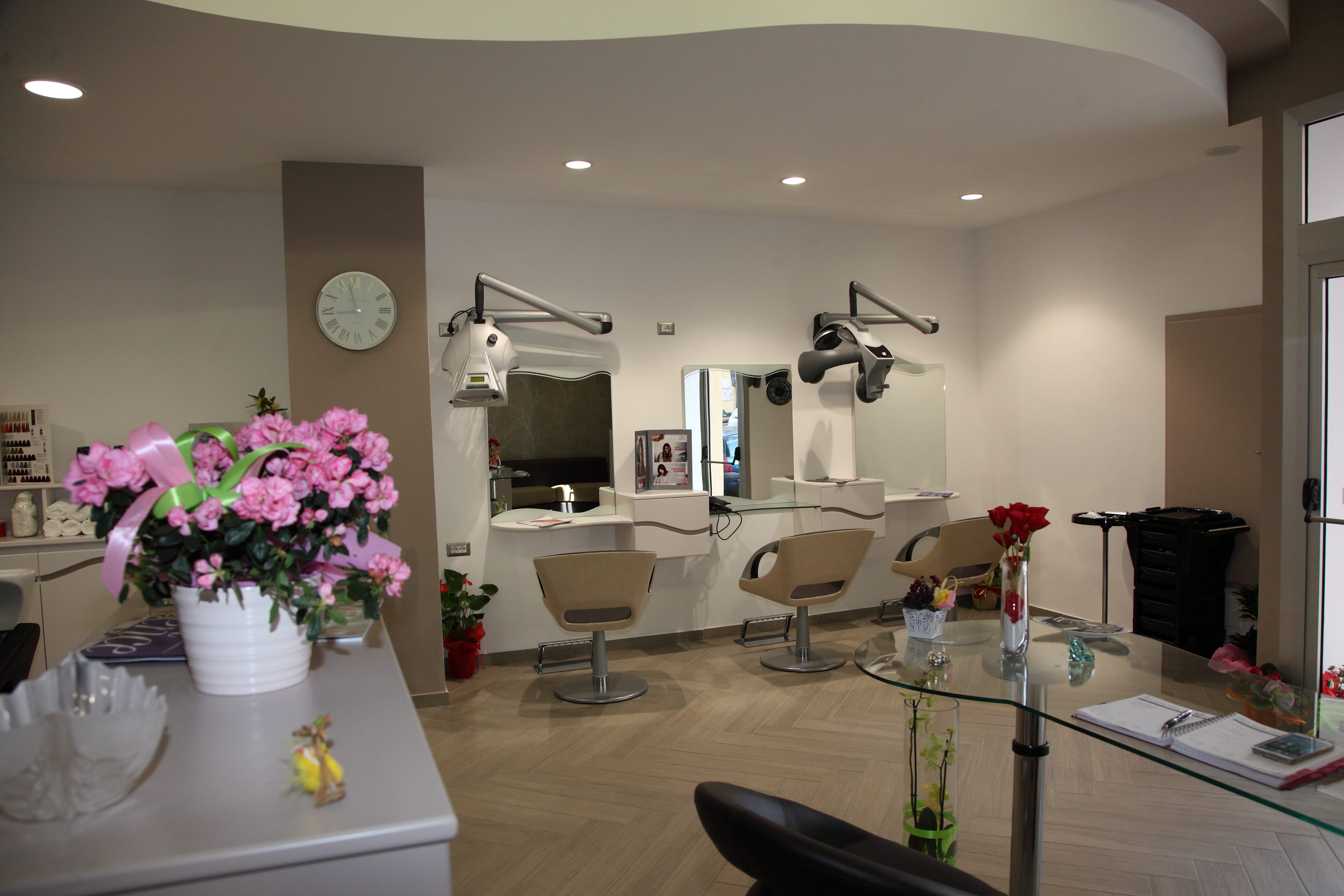 hairstylist Hair Moda Di Fazio Antonella