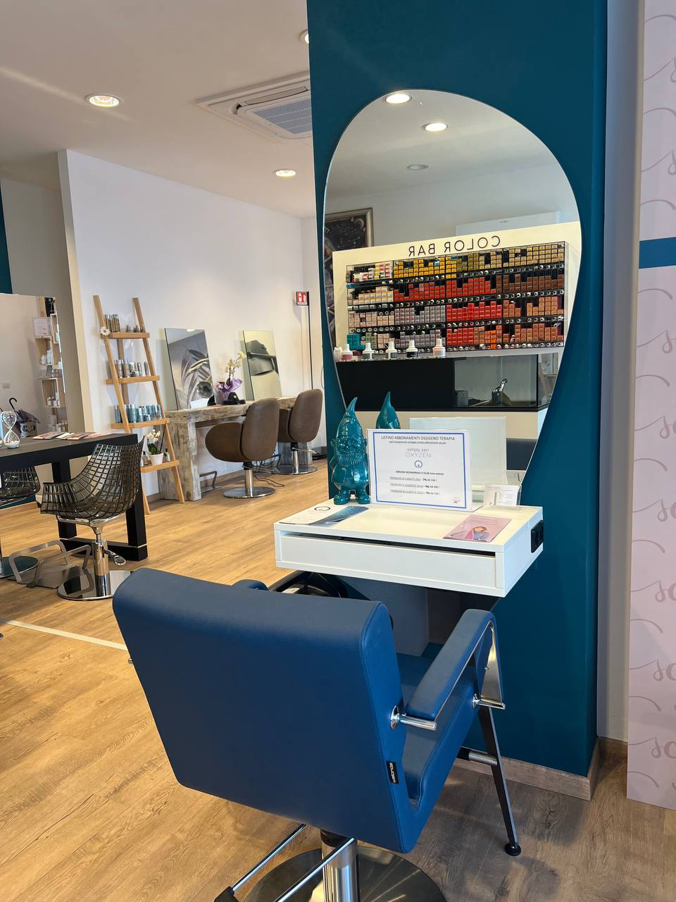 joelle parrucchieri Un Soffio Tra I Capelli Di Cristina Zago