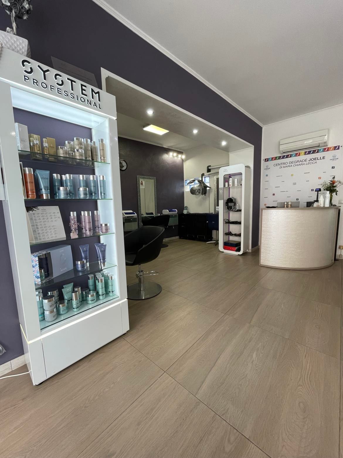 salone di bellezza Centro Degradé Joelle Lecca Maria Chiara