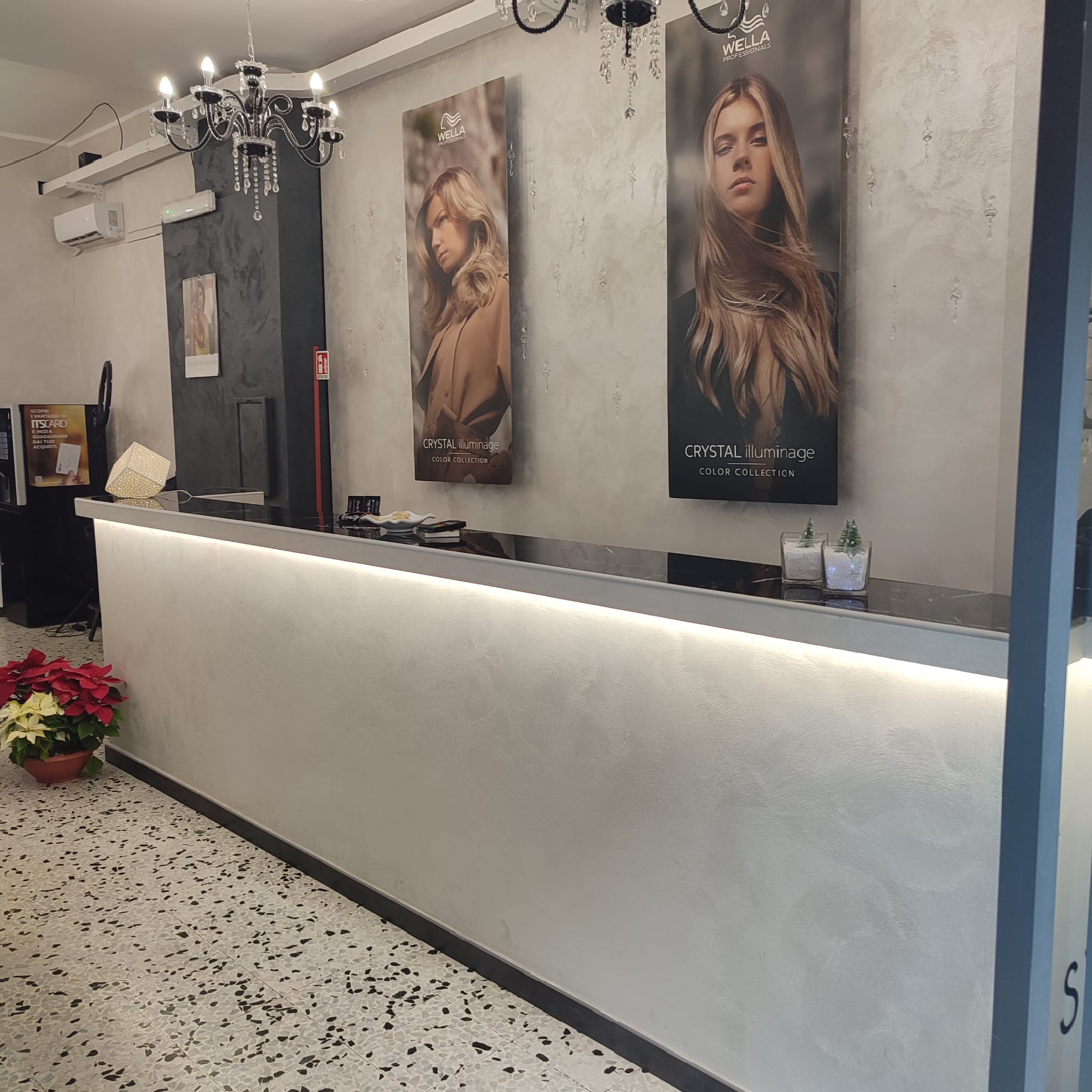 salone di bellezza Crazy Hair Parrucchieri