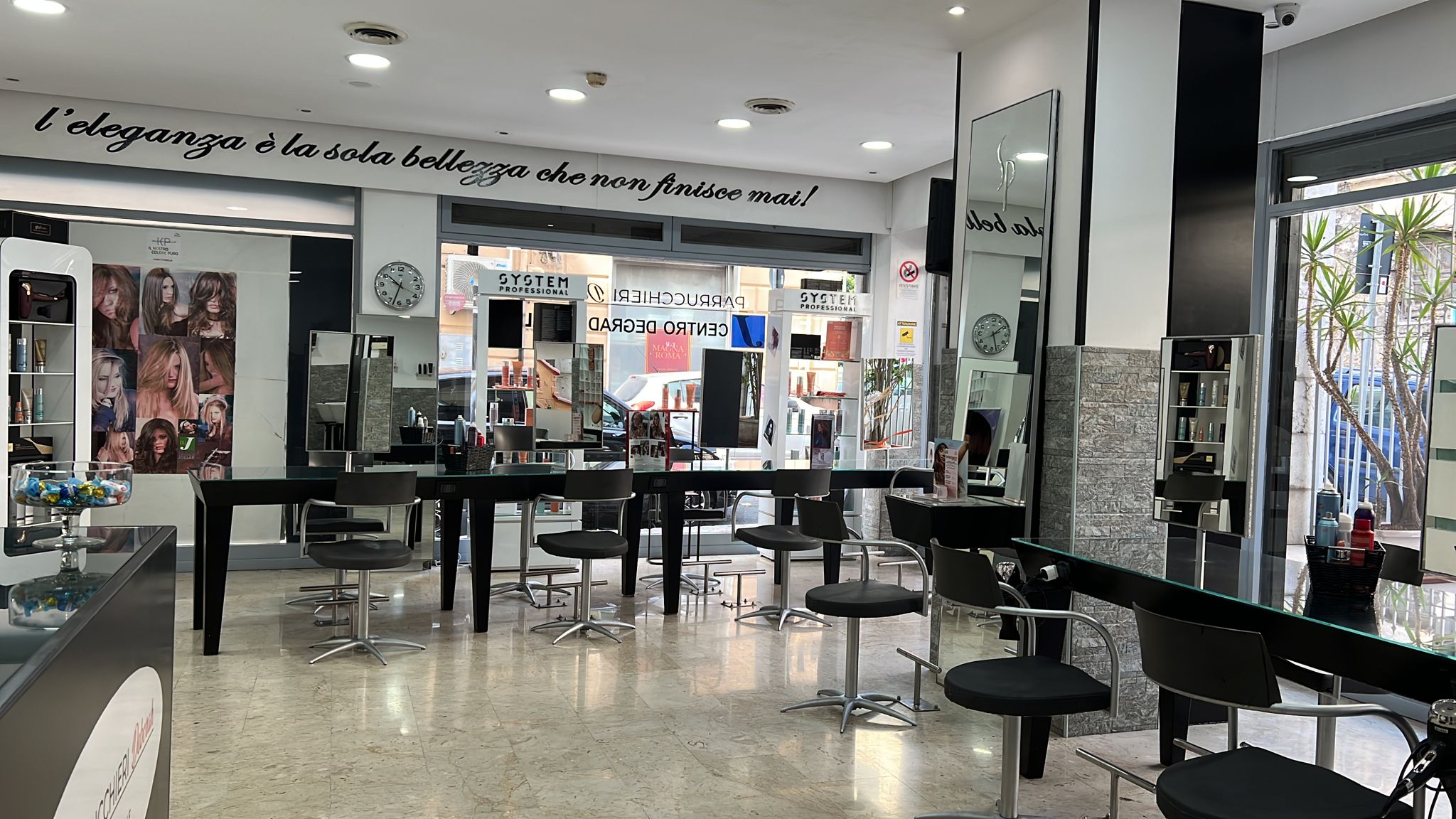 salone di bellezza Centro Degradé Joelle Deborah