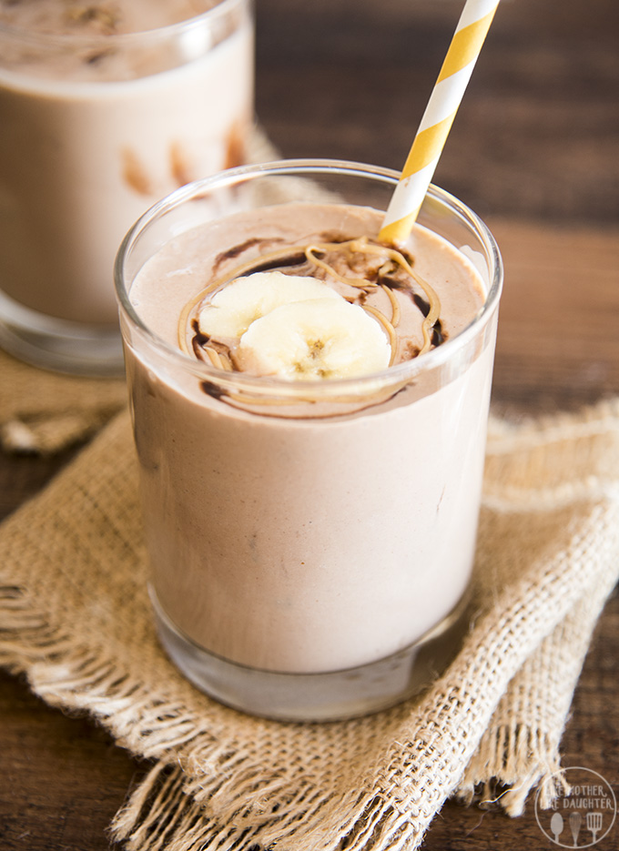 Chocolate PB & Banana Smoothie (HCM)