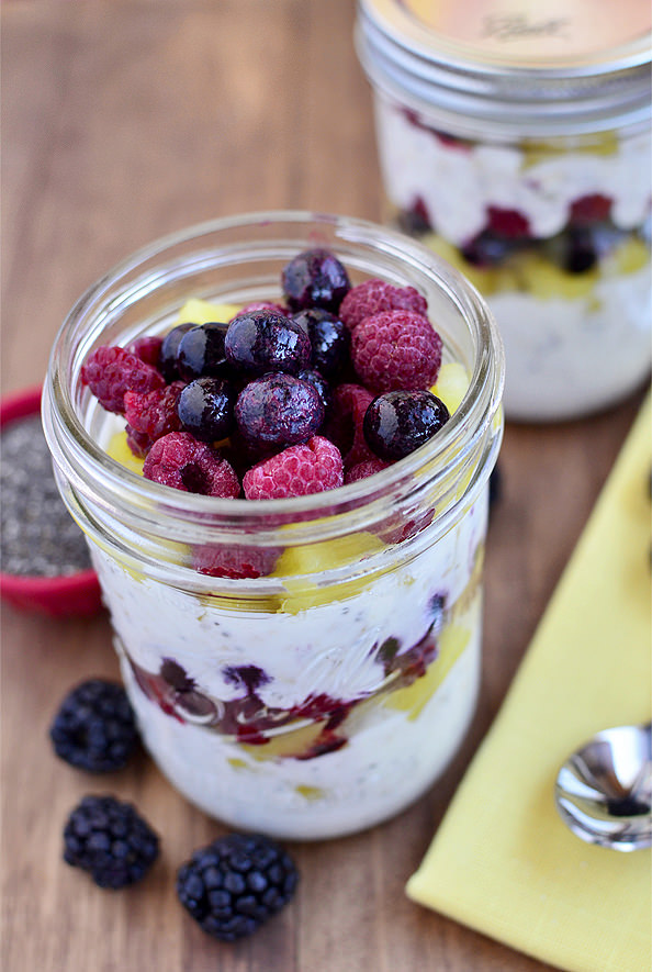 Greek Yogurt Parfait with Fruit (HCM)