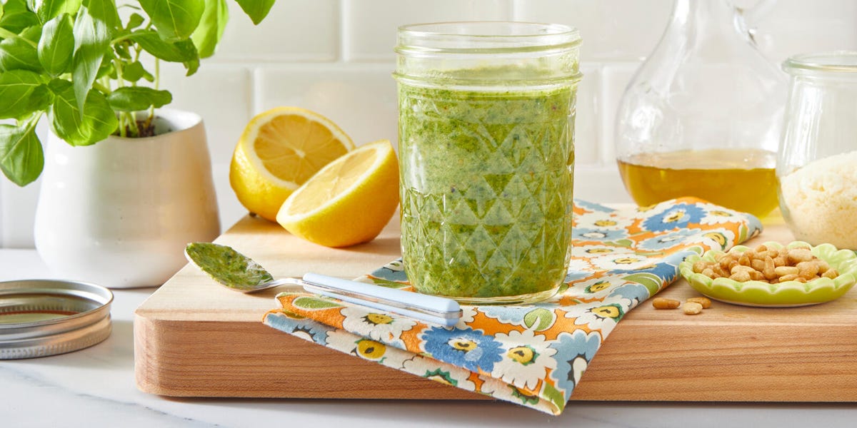Homemade Pesto - Pioneer Woman Recipe 