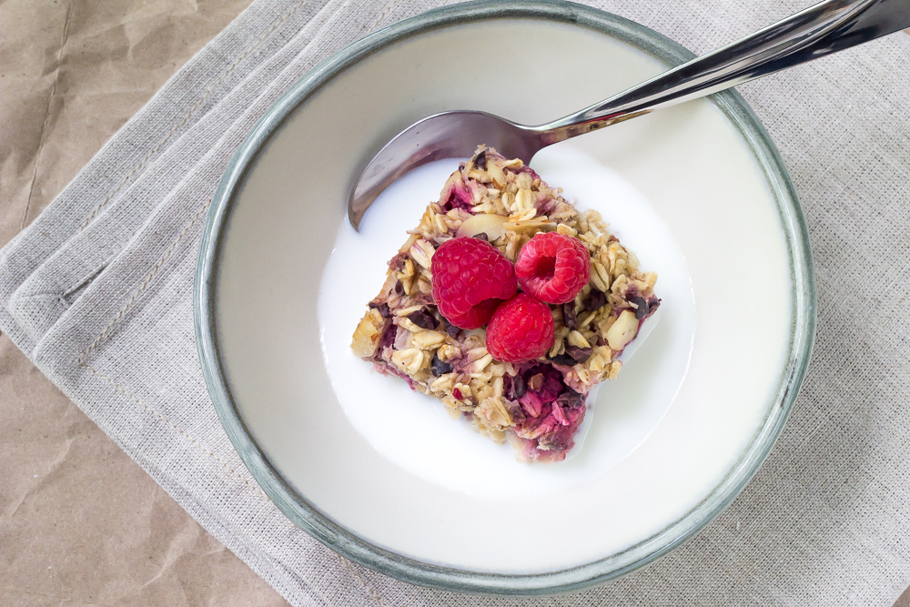 Raspberry Almond Oatmeal 