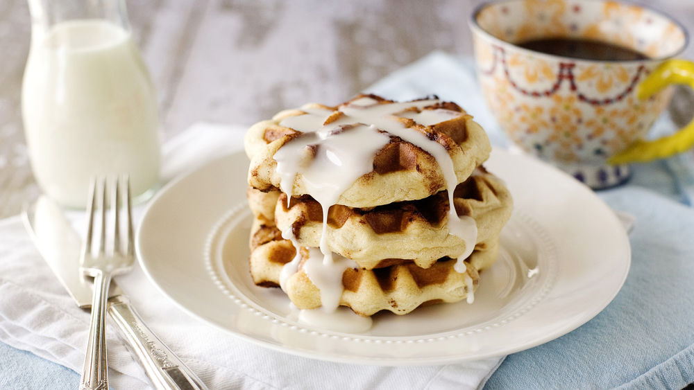 Cinnamon Roll Waffles with Cream Cheese Glaze