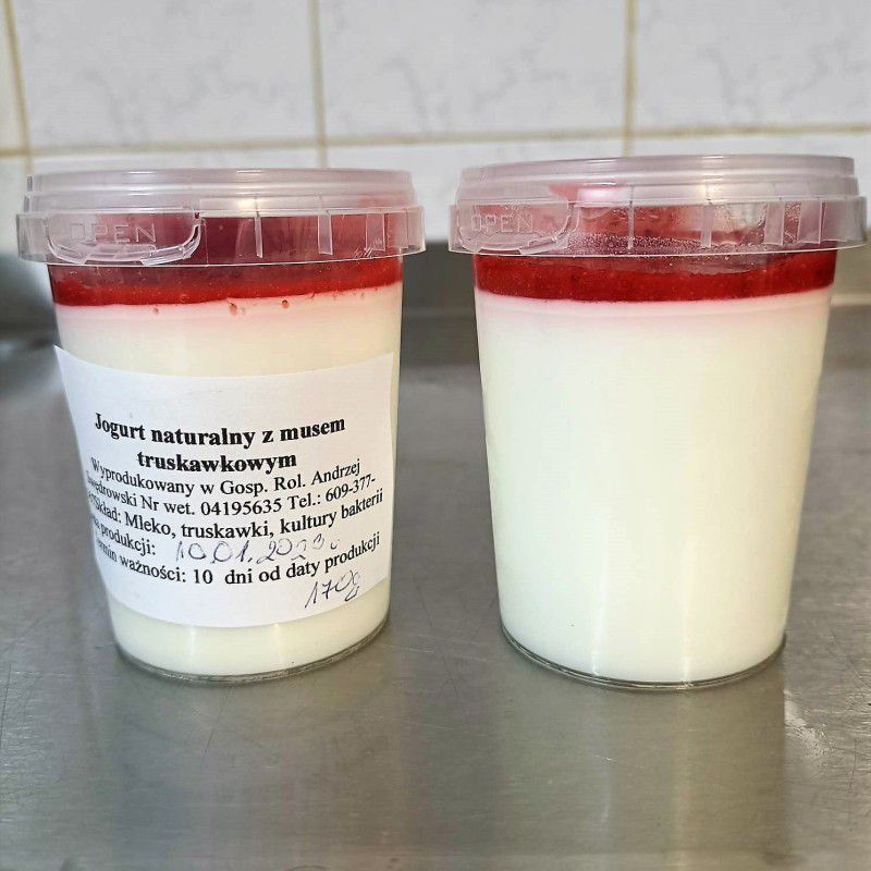 Jogurt naturalny z musem