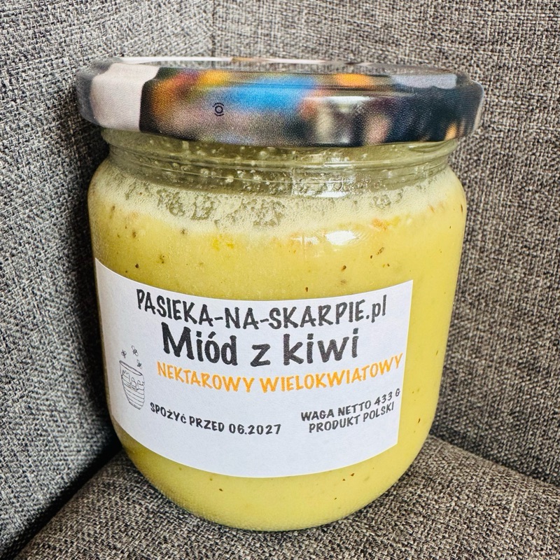 Miód leśny z kiwi