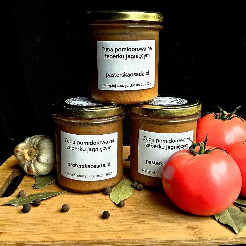 Zupa pomidorowa na żeberku jagnięcym z mięsem 