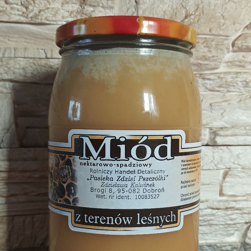 Miód z terenów leśnych