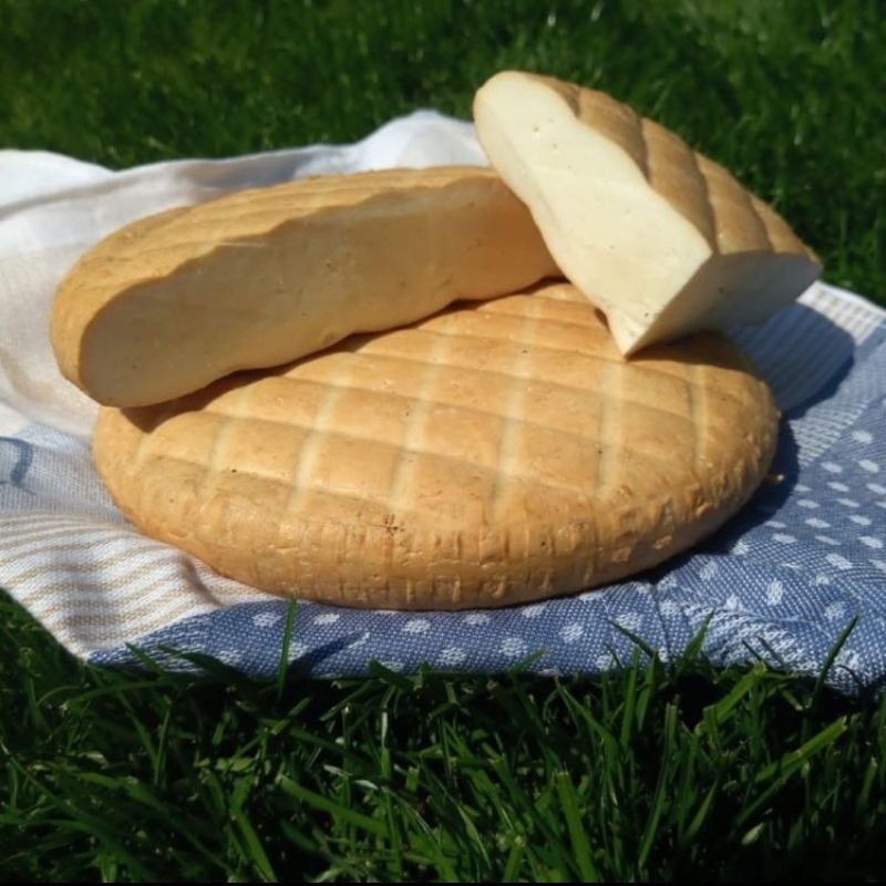 Ser podpuszczkowy wędzony