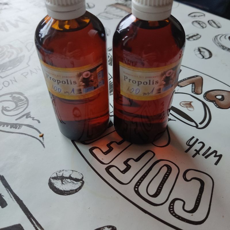 Propolis